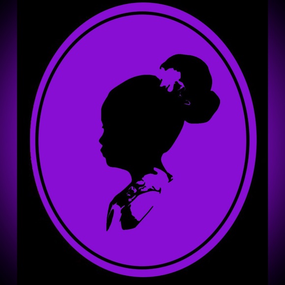 Meet your Posher, Maria - Picture 1 of 2